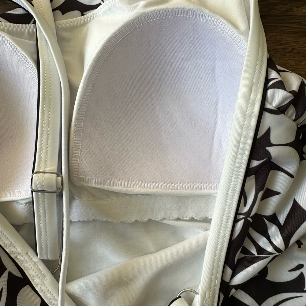 Lands‎ End Floral One Piece Swimsuit 14 Black White Havana Built In Bra Modest - Picture 7 of 13